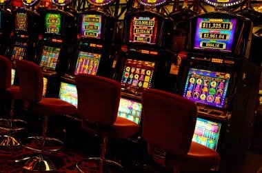 sip777 mobile interface for accessing Texas Hold'em Bonus tables