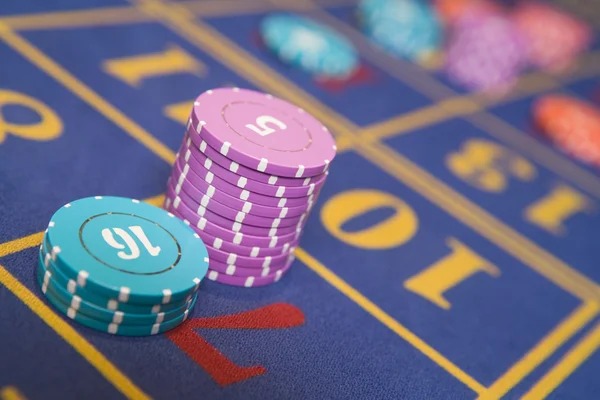 Texas Hold'em Bonus table selection lobby with different stake levels